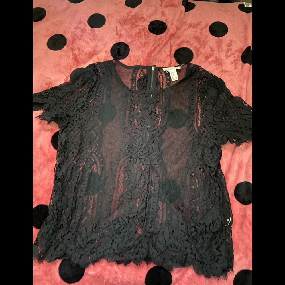 Large Lace top